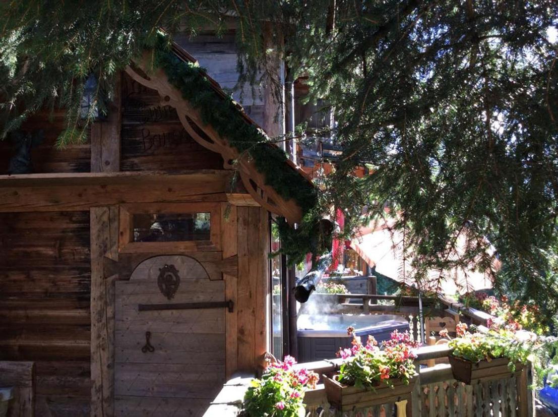 Hotel Les Chalets De Philippe Avec Jacuzzis Privatifs Chamonix Exterior foto